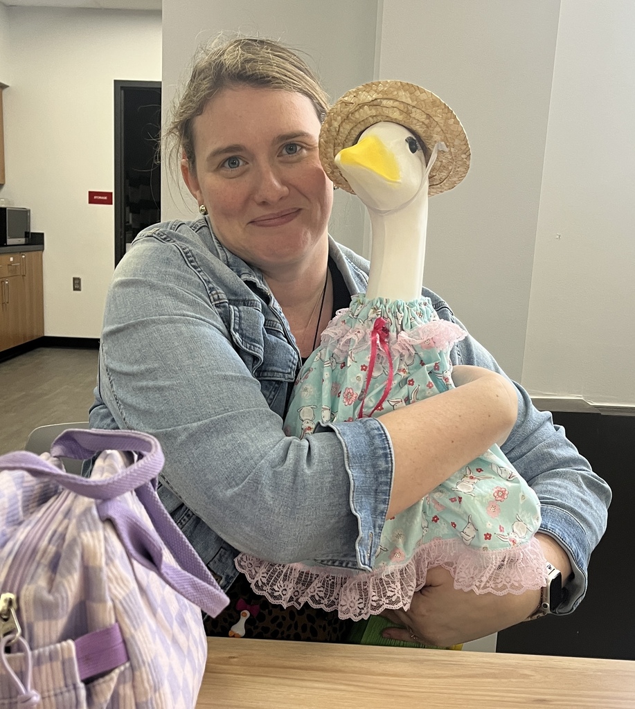 Kara and her goose statue