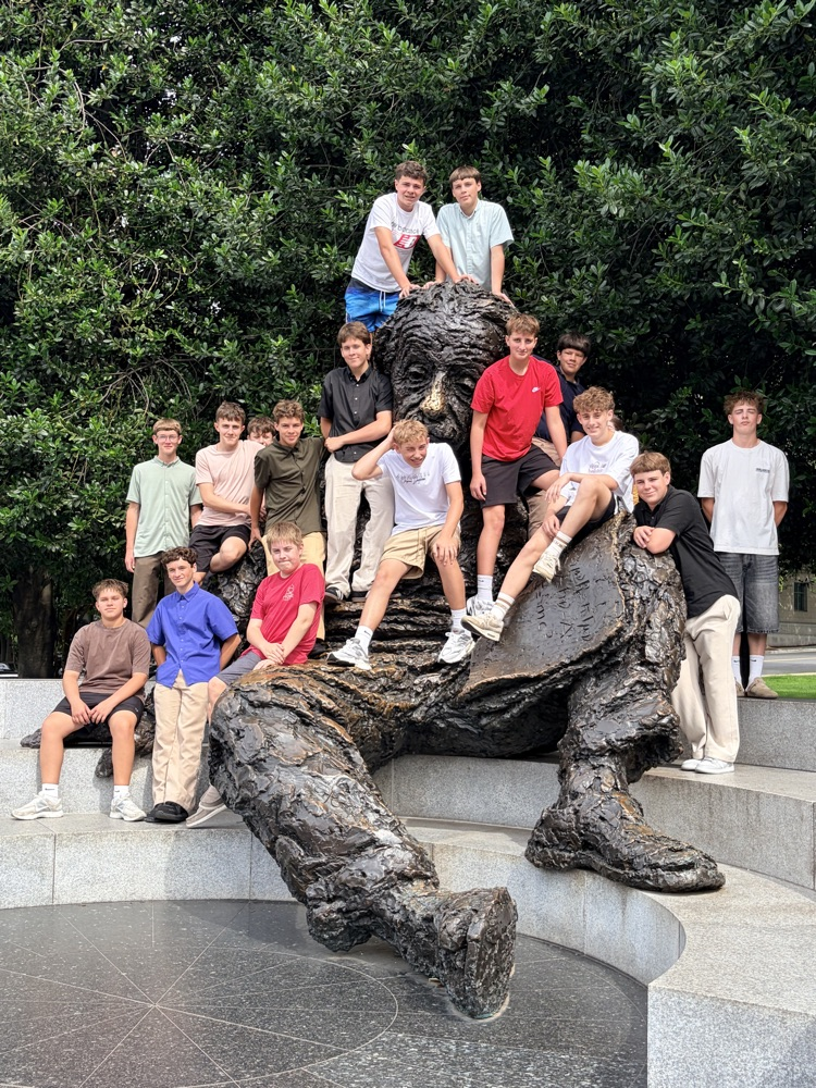 8th grade students DC trip 2026