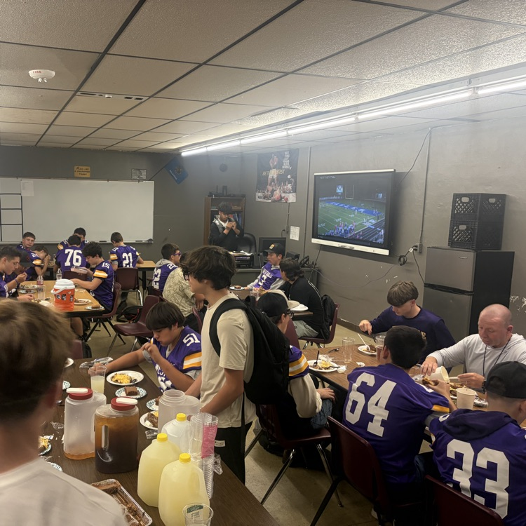 feeding football team