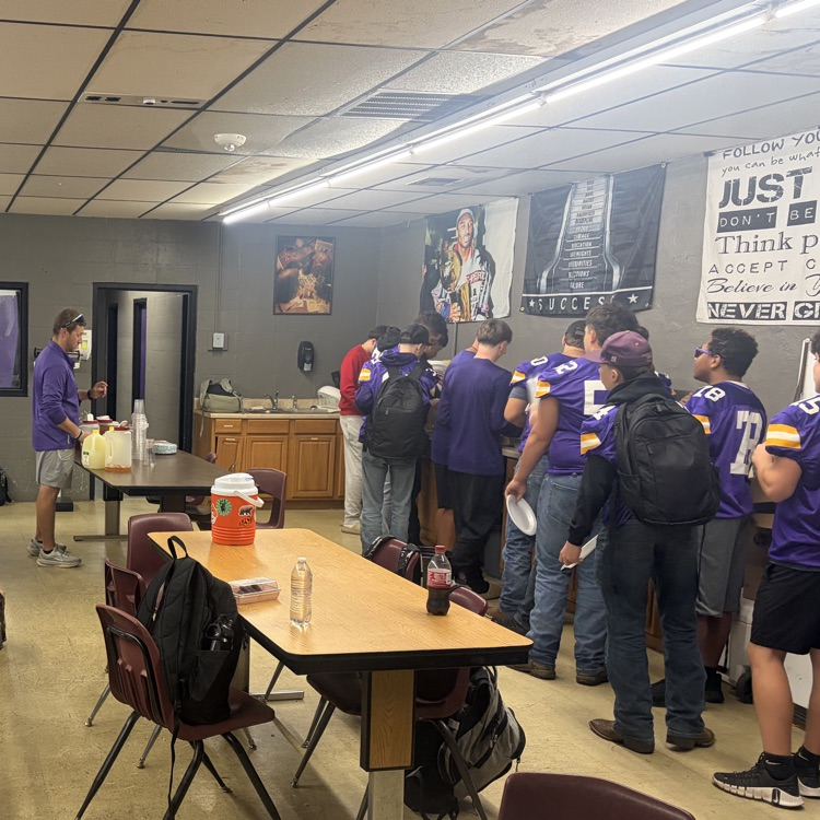 feeding football team