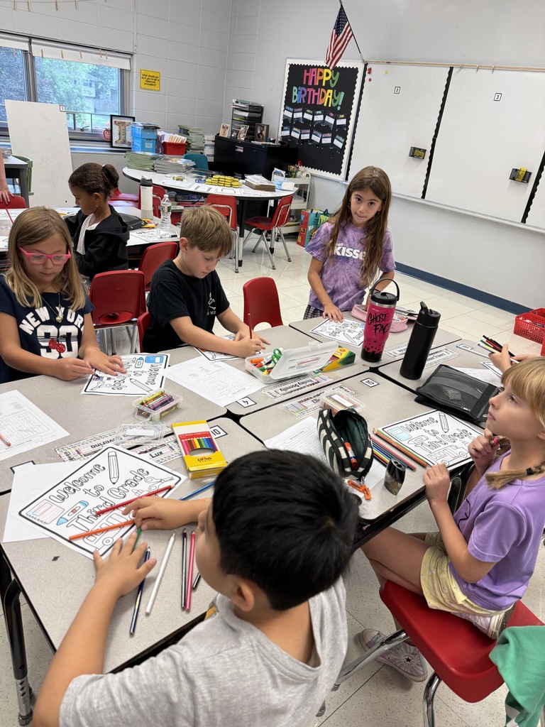 3rd graders at the table