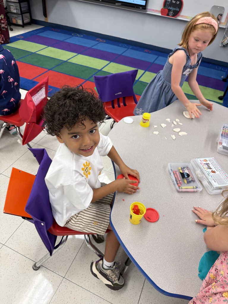 K students and playdough