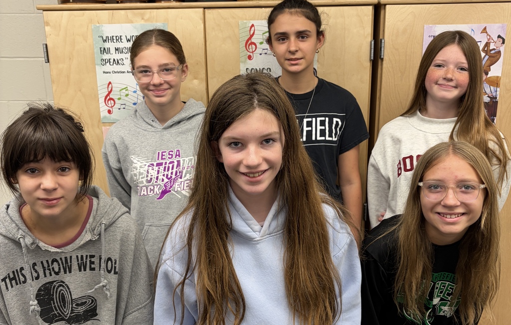 Junior Treble Chorus: Serenity Coats,  Mollie Skaggs, Aurora Schriver, Anabel Segura, Molly Ryan and Alayna Sutton