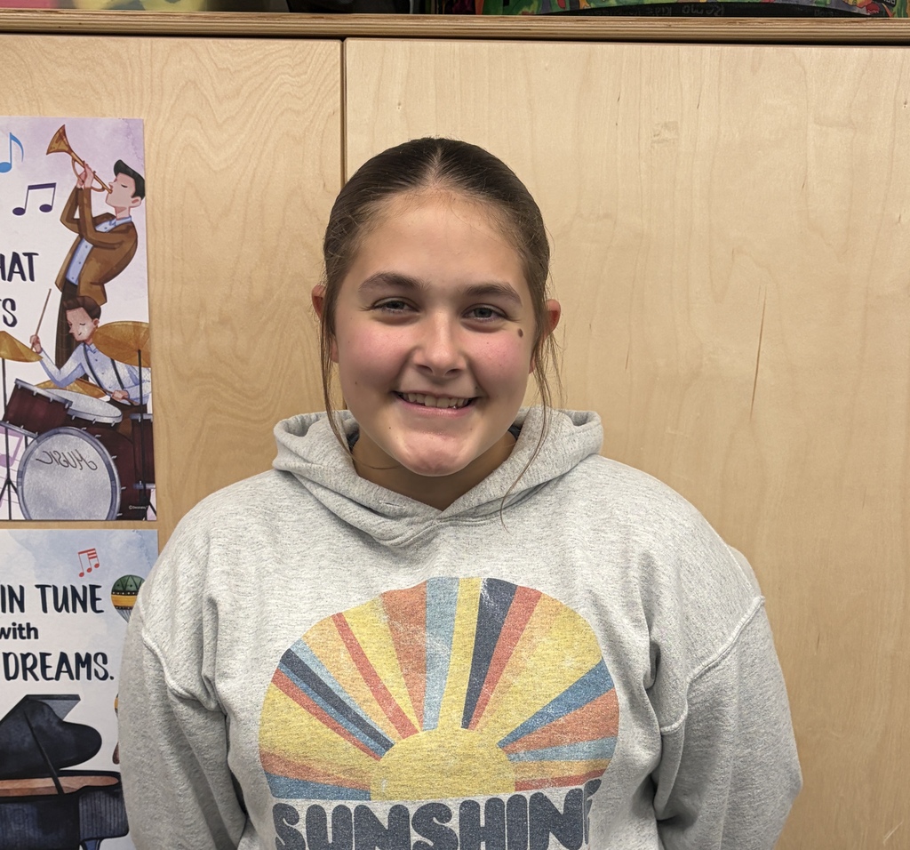 Senior Chorus: Abigail Hampton