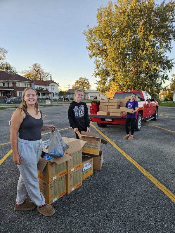 Lucy Landwehr Food Pantry