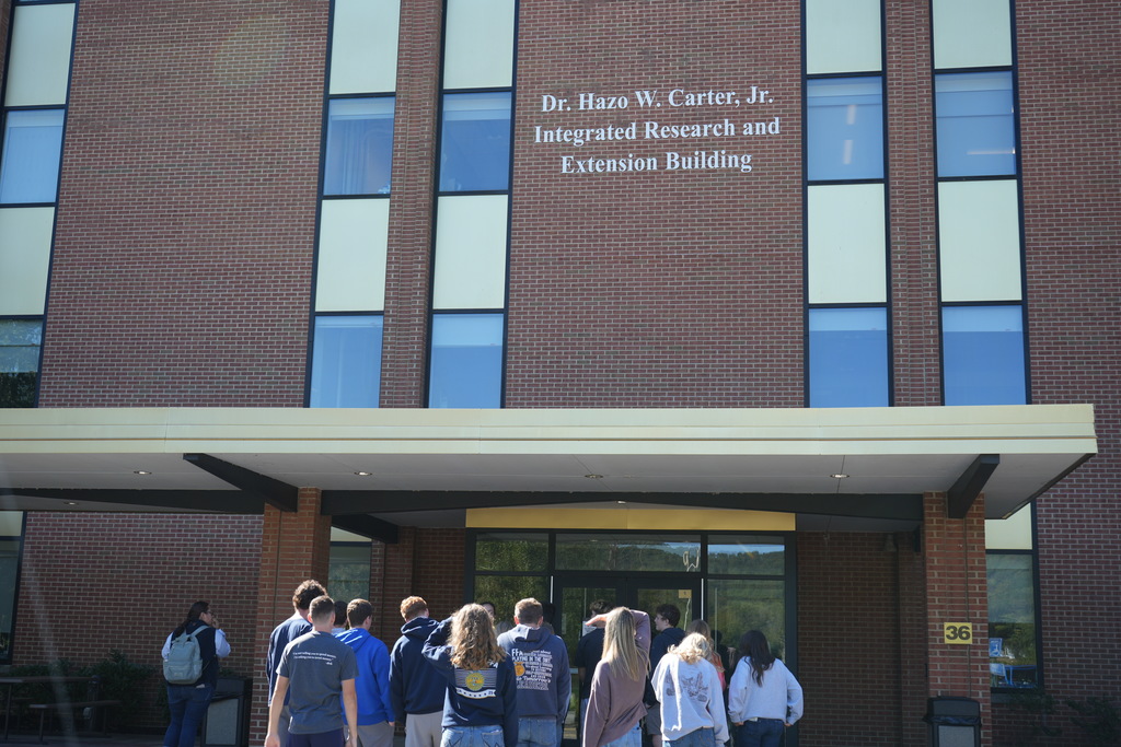 Touring the WVSU campus