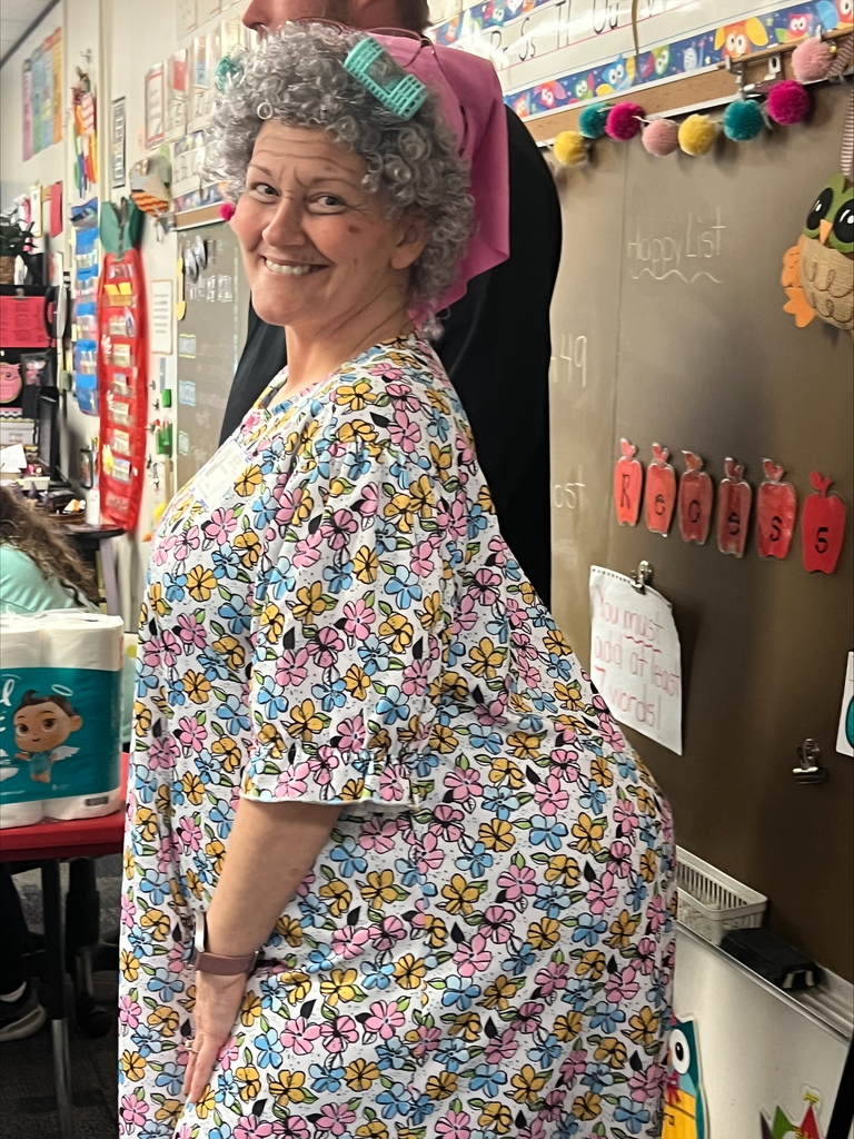 The second graders entertained us with a Halloween 🎃 parade in costume today. Some were spooky, ☠️ some were bootiful, 👻 some were square, 👾 some were clowning around, 🤡 and some were protectors, 👮🏻but they were all adorably having a great time!