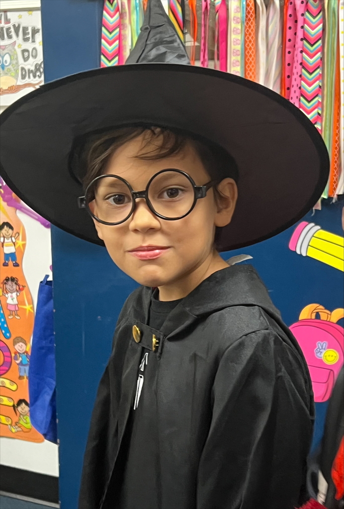 The second graders entertained us with a Halloween 🎃 parade in costume today. Some were spooky, ☠️ some were bootiful, 👻 some were square, 👾 some were clowning around, 🤡 and some were protectors, 👮🏻but they were all adorably having a great time!