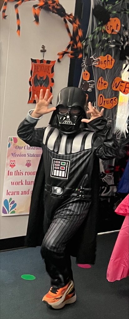 The second graders entertained us with a Halloween 🎃 parade in costume today. Some were spooky, ☠️ some were bootiful, 👻 some were square, 👾 some were clowning around, 🤡 and some were protectors, 👮🏻but they were all adorably having a great time!