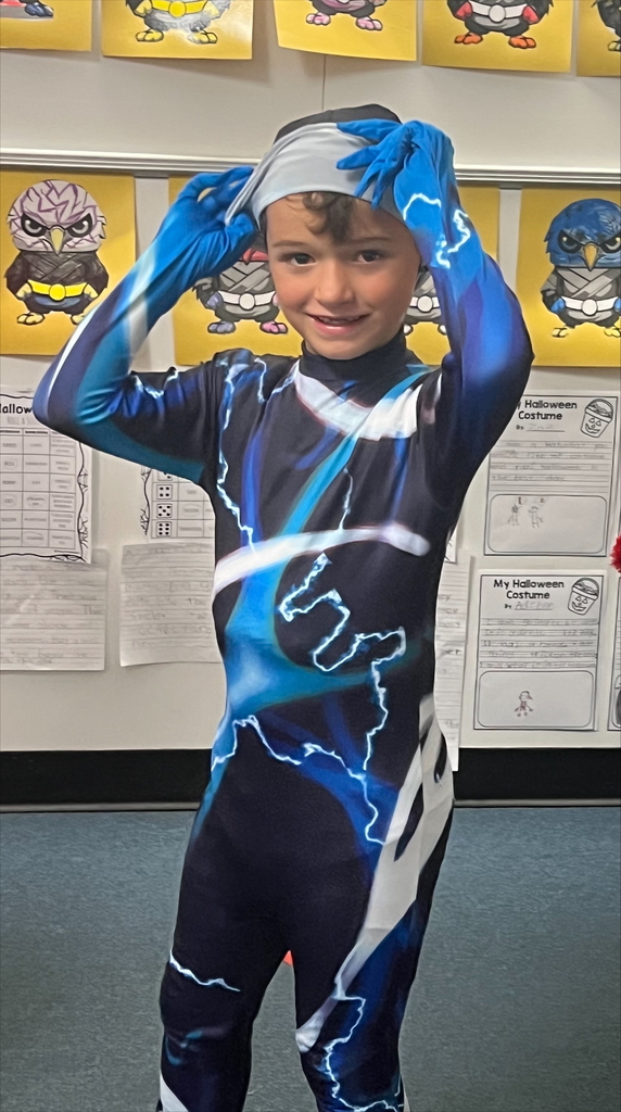 The second graders entertained us with a Halloween 🎃 parade in costume today. Some were spooky, ☠️ some were bootiful, 👻 some were square, 👾 some were clowning around, 🤡 and some were protectors, 👮🏻but they were all adorably having a great time!