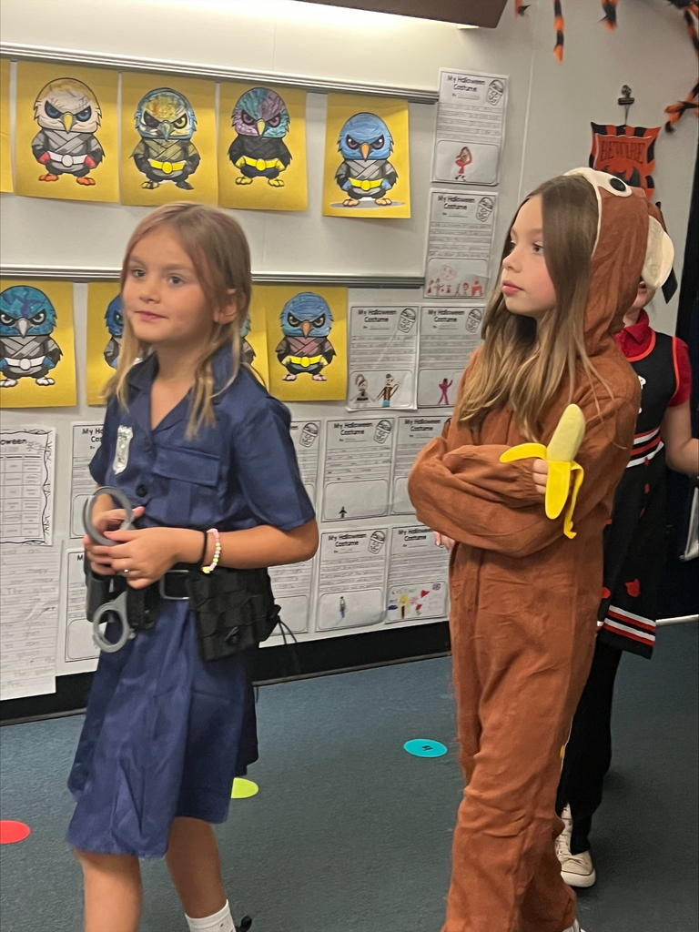 The second graders entertained us with a Halloween 🎃 parade in costume today. Some were spooky, ☠️ some were bootiful, 👻 some were square, 👾 some were clowning around, 🤡 and some were protectors, 👮🏻but they were all adorably having a great time!