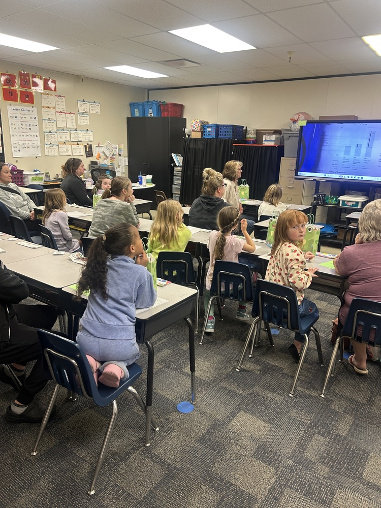 classroom of student and parents 3