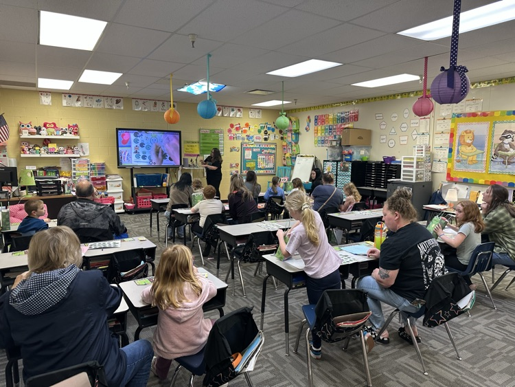 classroom of student and parents 8