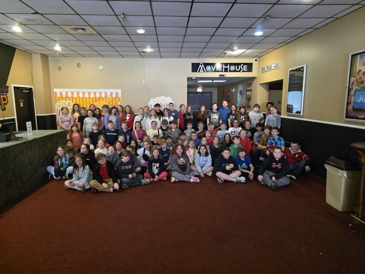 4th graders at the movie house 