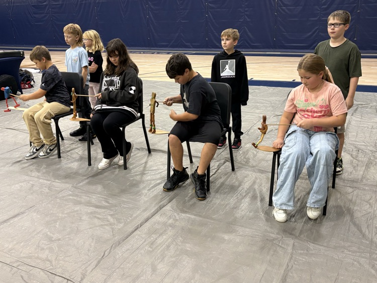 student participating in presentation 