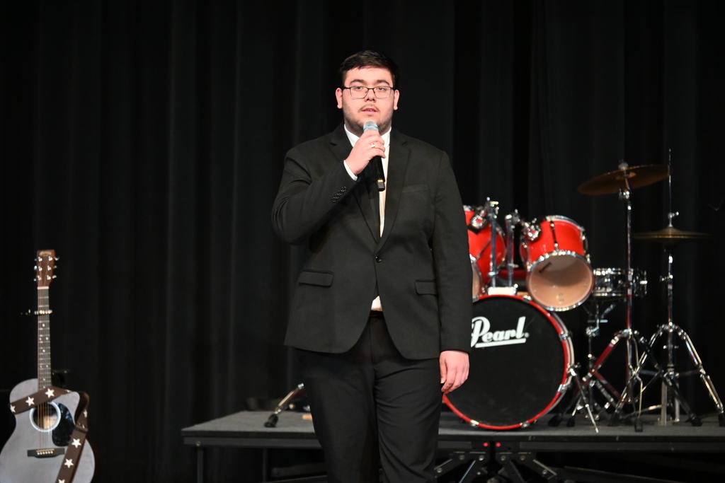 Student taking center stage during pops concert 