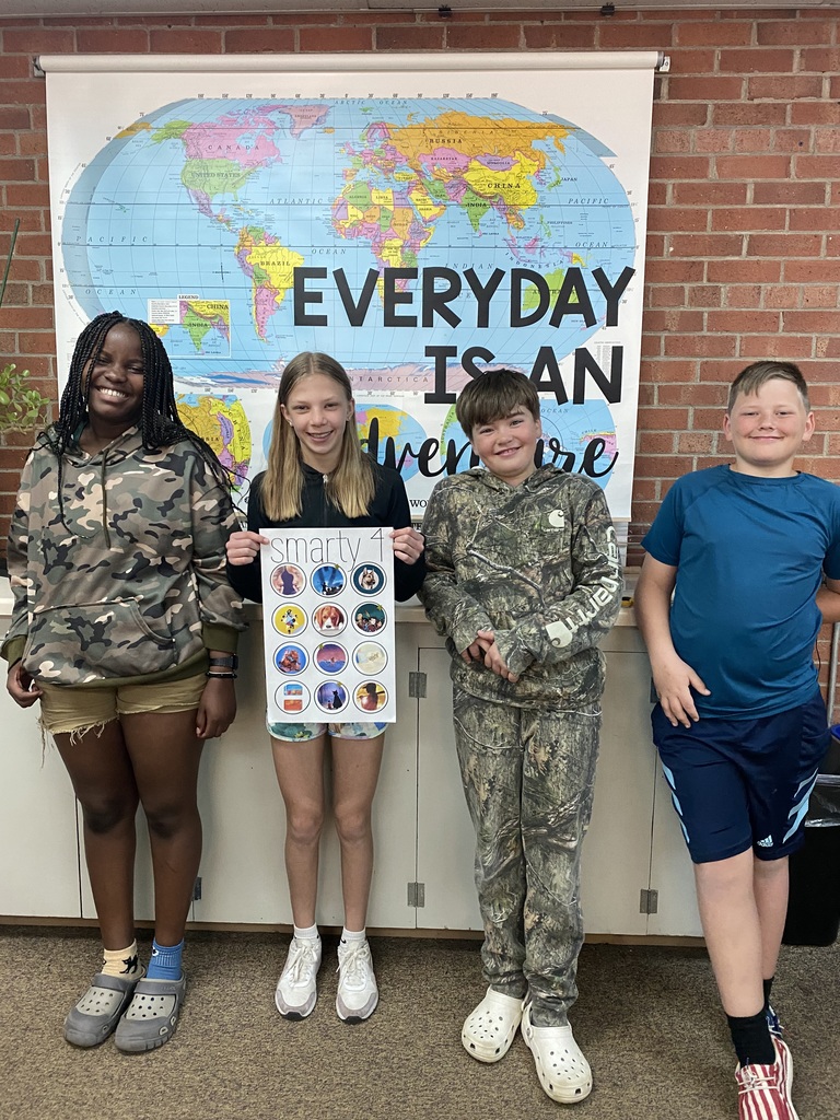 Students pose for a picture for Battle of the Books