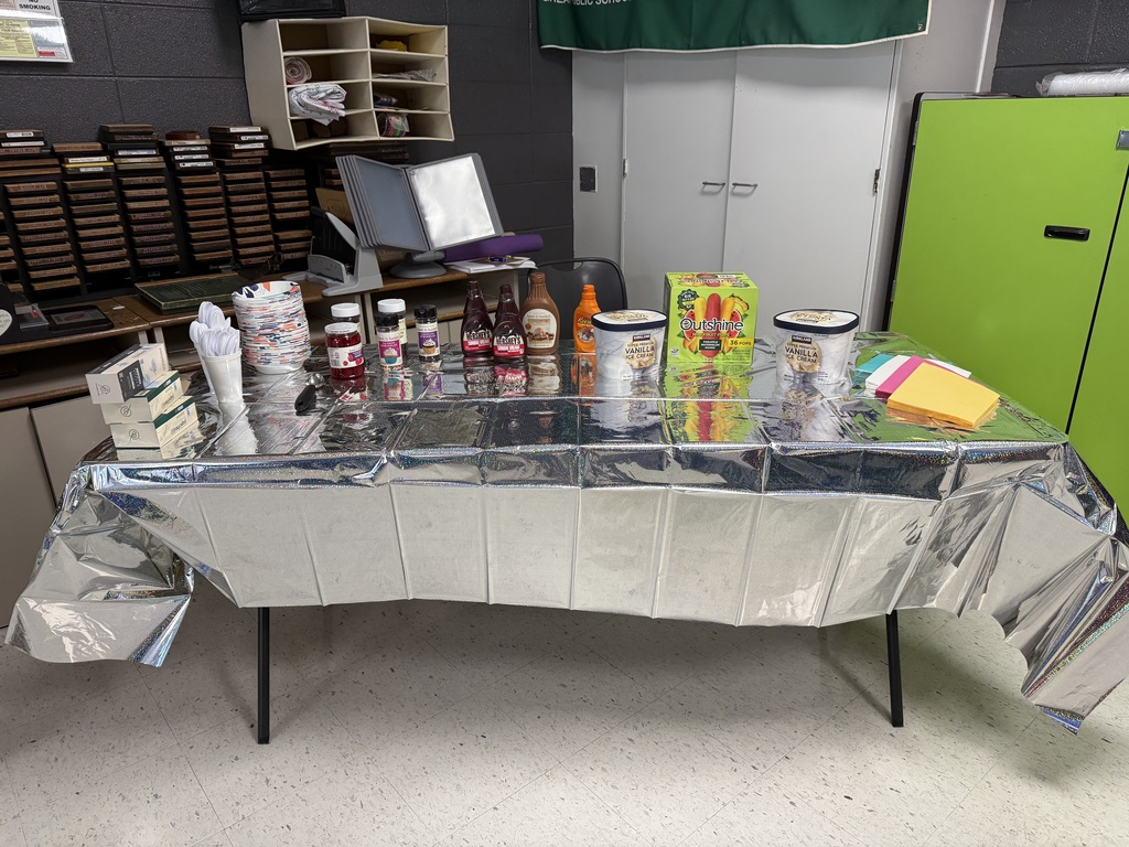 ice cream sundae bar