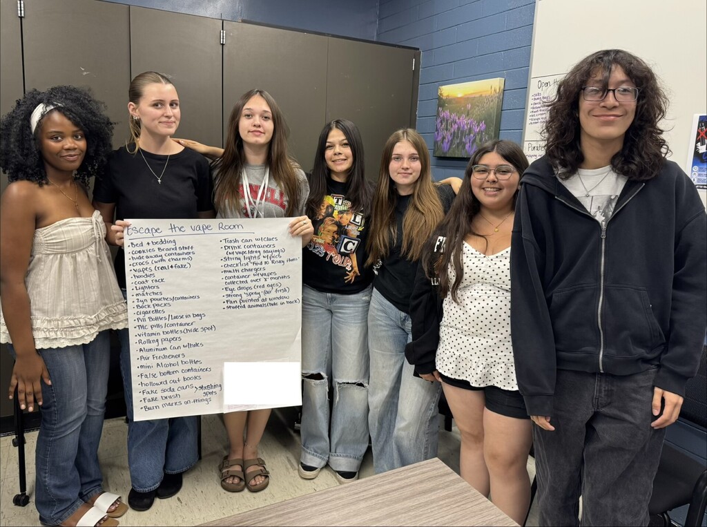 WUHS Students planning an Escape the Vape Room!!