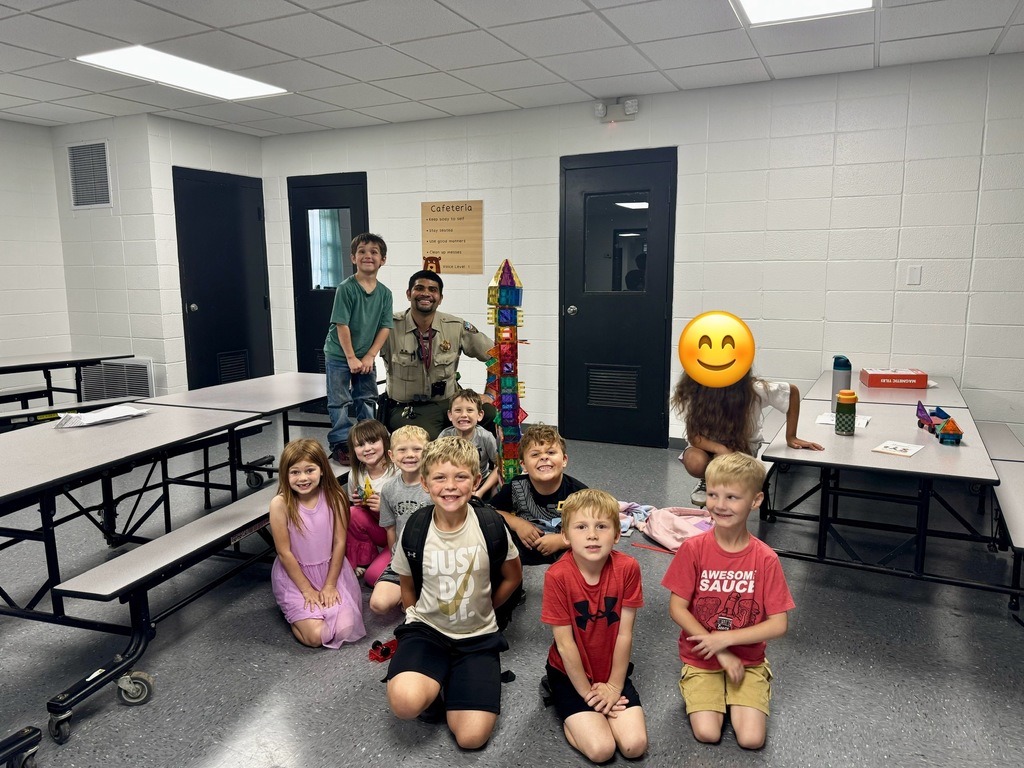 🐻✨ WCC Bear Necessities After-School Program ✨🐻  Our 1st Grade Enrichment students had a blast with Lego Education today! 🧱🎉  The best part? Our very own “Kindergarten Cop” Officer Long joined the fun! 👮‍♂️💙 He was engaging, encouraging, and teaching our students while they explored hands-on learning. Seeing our students so excited and involved was the perfect reminder of why we love what we do.  💛 Thank you, Officer Long, for spending time with our students and making this day one they will never forget!  #WCCBears #BearNecessities #LegoEducation #HandsOnLearning #CommunityPartnerships #WCCProud
