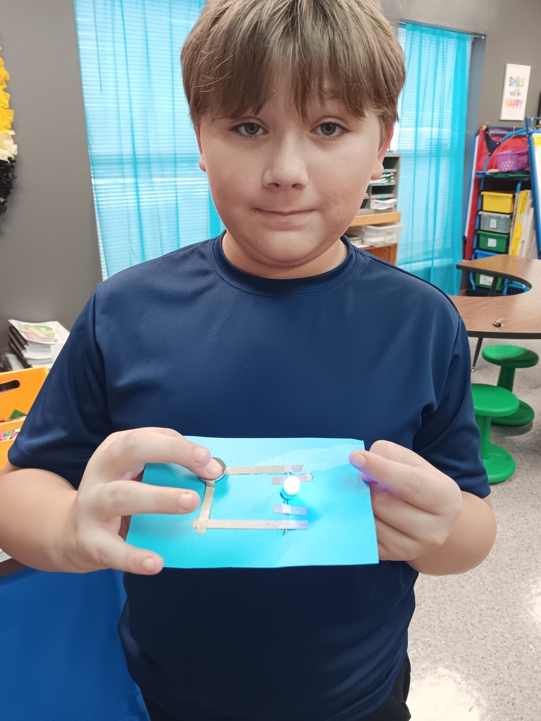 🔋💡 WCC Bear Necessities STEM Enrichment 💡🔋 Our 5th graders had an electrifying time learning about open and closed circuits! ⚡🐾 Every student successfully connected their circuits and lit them up 🔦—the excitement on their faces said it all! Hands-on learning + curious minds = so much fun and discovery! 🧠✨ #WCCBears #STEMEnrichment #FutureEngineers #HandsOnLearning