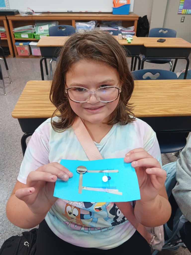 🔋💡 WCC Bear Necessities STEM Enrichment 💡🔋 Our 5th graders had an electrifying time learning about open and closed circuits! ⚡🐾 Every student successfully connected their circuits and lit them up 🔦—the excitement on their faces said it all! Hands-on learning + curious minds = so much fun and discovery! 🧠✨ #WCCBears #STEMEnrichment #FutureEngineers #HandsOnLearning