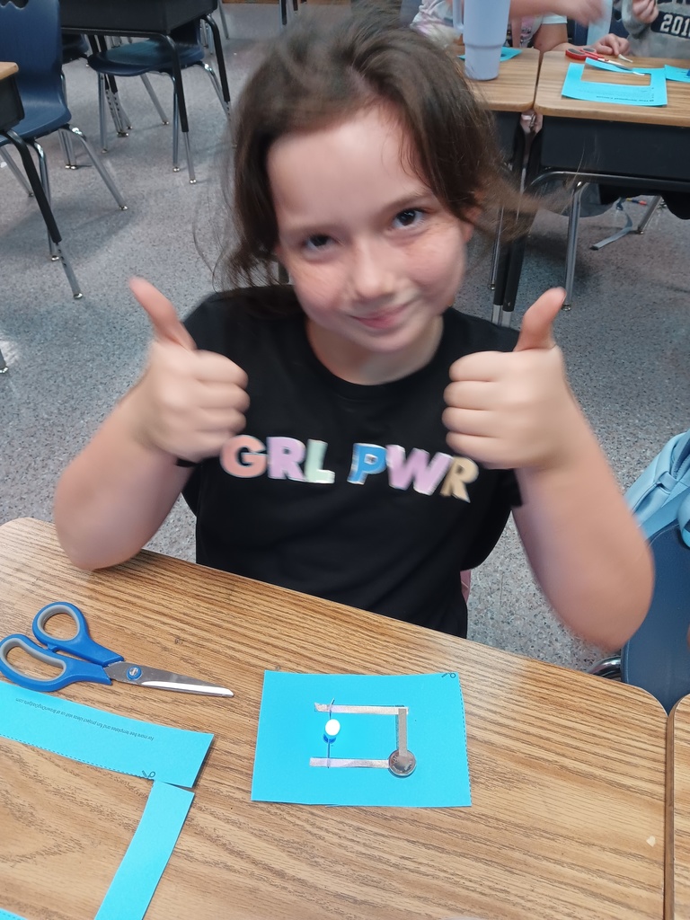 🔋💡 WCC Bear Necessities STEM Enrichment 💡🔋 Our 5th graders had an electrifying time learning about open and closed circuits! ⚡🐾 Every student successfully connected their circuits and lit them up 🔦—the excitement on their faces said it all! Hands-on learning + curious minds = so much fun and discovery! 🧠✨ #WCCBears #STEMEnrichment #FutureEngineers #HandsOnLearning