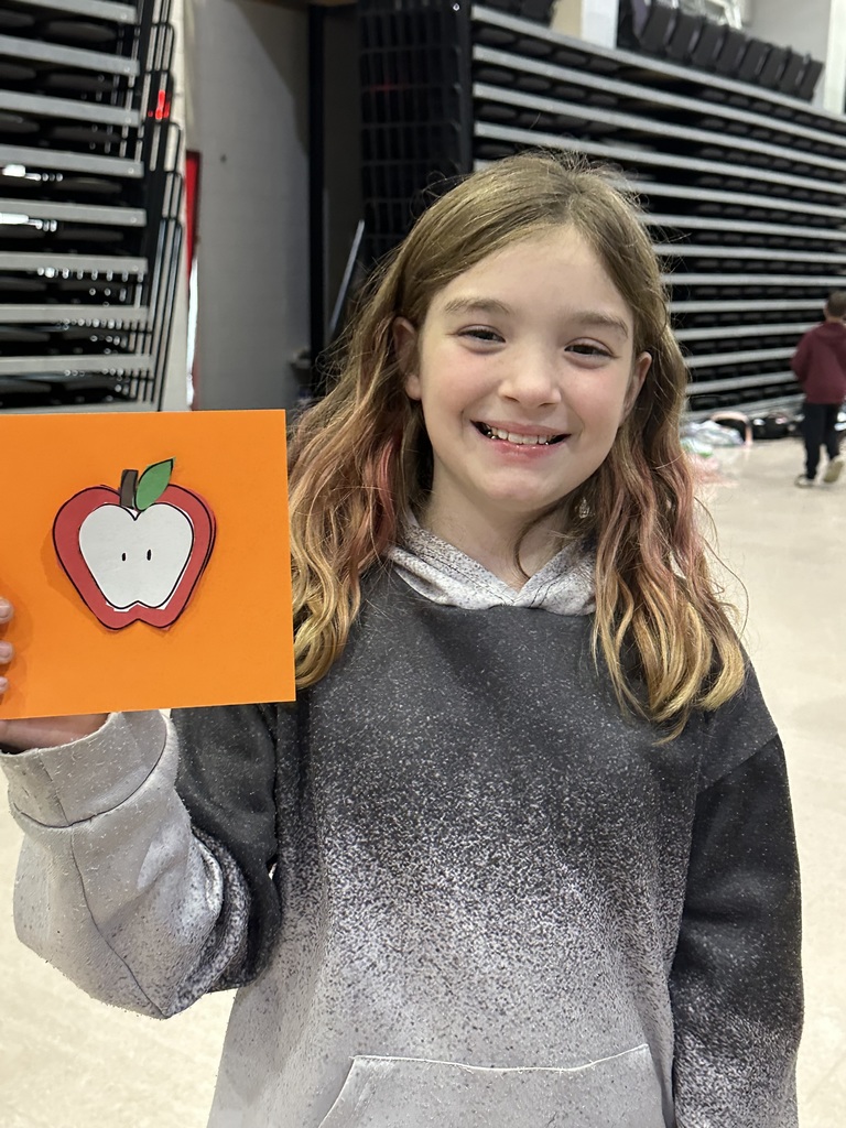 🍎✨ Bear Necessities September Apple Theme Day! ✨🍎 Our students had an amazing time celebrating all things APPLES during our September Theme Day! 🍏🍎 From hands-on science experiments to creative art projects, apple-themed reading, math challenges, and even social studies connections, our Bears were busy learning in fun and engaging ways across every subject. 📚🔬➗🎨🌎 We are so proud of the excitement and teamwork our students showed while exploring new skills and knowledge through this month’s theme. 🍂🐻❤️ #WCCBears #BearNecessities #AppleThemeDay #HandsOnLearning #FunWithApples
