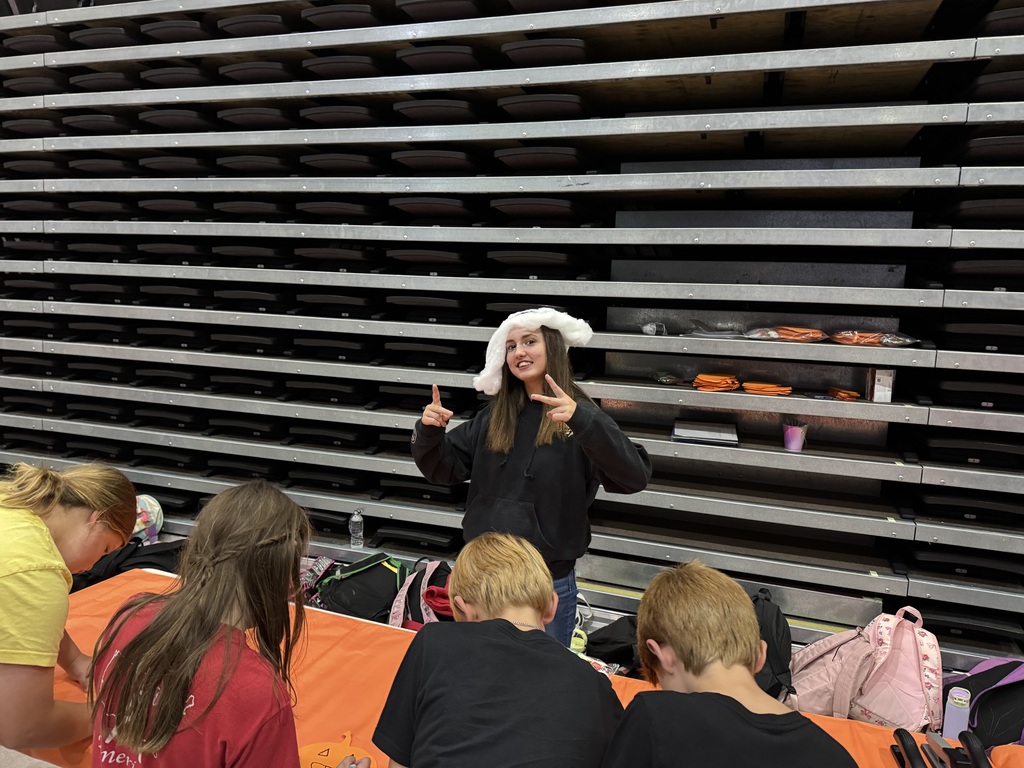 🎃 It’s the Great Pumpkin, Charlie Brown! 🍂✨  Our Bear Necessities students had an incredible theme day inspired by The Great Pumpkin, Charlie Brown! Students participated in hands-on learning across all content areas — literacy, science, math, and art! 📚🔬➕🎨  They carved pumpkins, created festive art, explored pumpkin math challenges, dissected pumpkins to study their parts, and even planted their own pumpkin seeds to grow pumpkins of their own! 🌱🎃  A special thank you to Peebles’ Farm Pumpkin Patch & Corn Maze in Augusta, Arkansas for their generous pumpkin donation that made this engaging learning day possible! 💛  #BearNecessities #WCCBears #TheGreatPumpkinCharlieBrown #HandsOnLearning #STEMinAction #ThankYouPeeblesFarm #FallFun #EngagedLearners