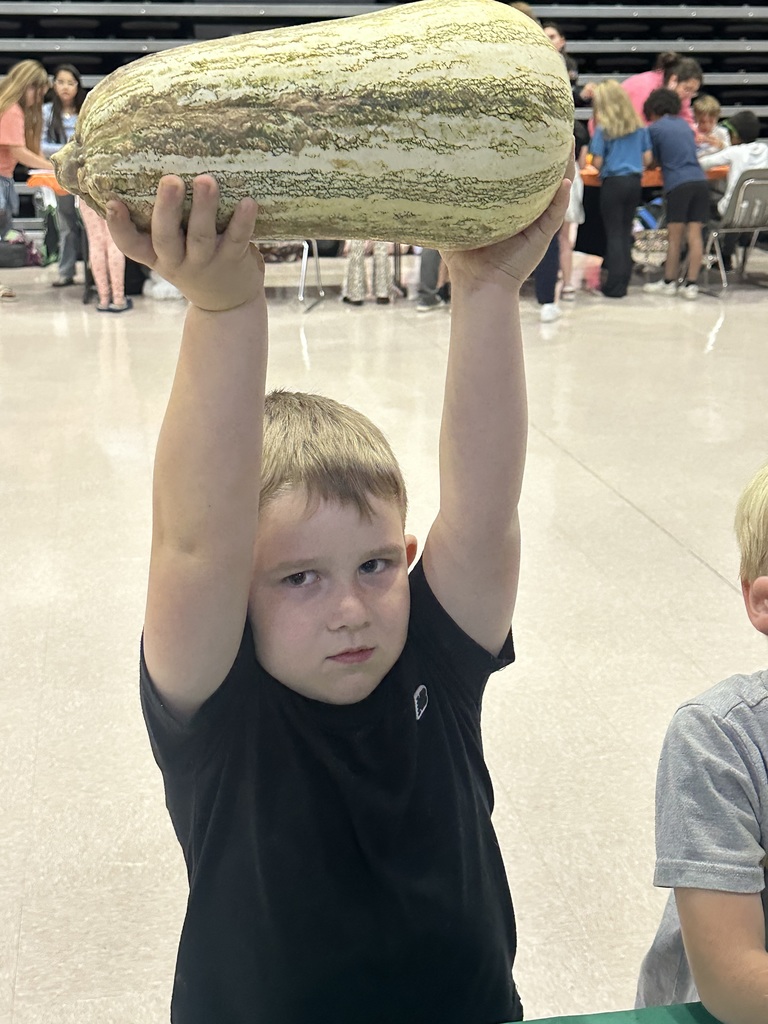 🎃 It’s the Great Pumpkin, Charlie Brown! 🍂✨  Our Bear Necessities students had an incredible theme day inspired by The Great Pumpkin, Charlie Brown! Students participated in hands-on learning across all content areas — literacy, science, math, and art! 📚🔬➕🎨  They carved pumpkins, created festive art, explored pumpkin math challenges, dissected pumpkins to study their parts, and even planted their own pumpkin seeds to grow pumpkins of their own! 🌱🎃  A special thank you to Peebles’ Farm Pumpkin Patch & Corn Maze in Augusta, Arkansas for their generous pumpkin donation that made this engaging learning day possible! 💛  #BearNecessities #WCCBears #TheGreatPumpkinCharlieBrown #HandsOnLearning #STEMinAction #ThankYouPeeblesFarm #FallFun #EngagedLearners