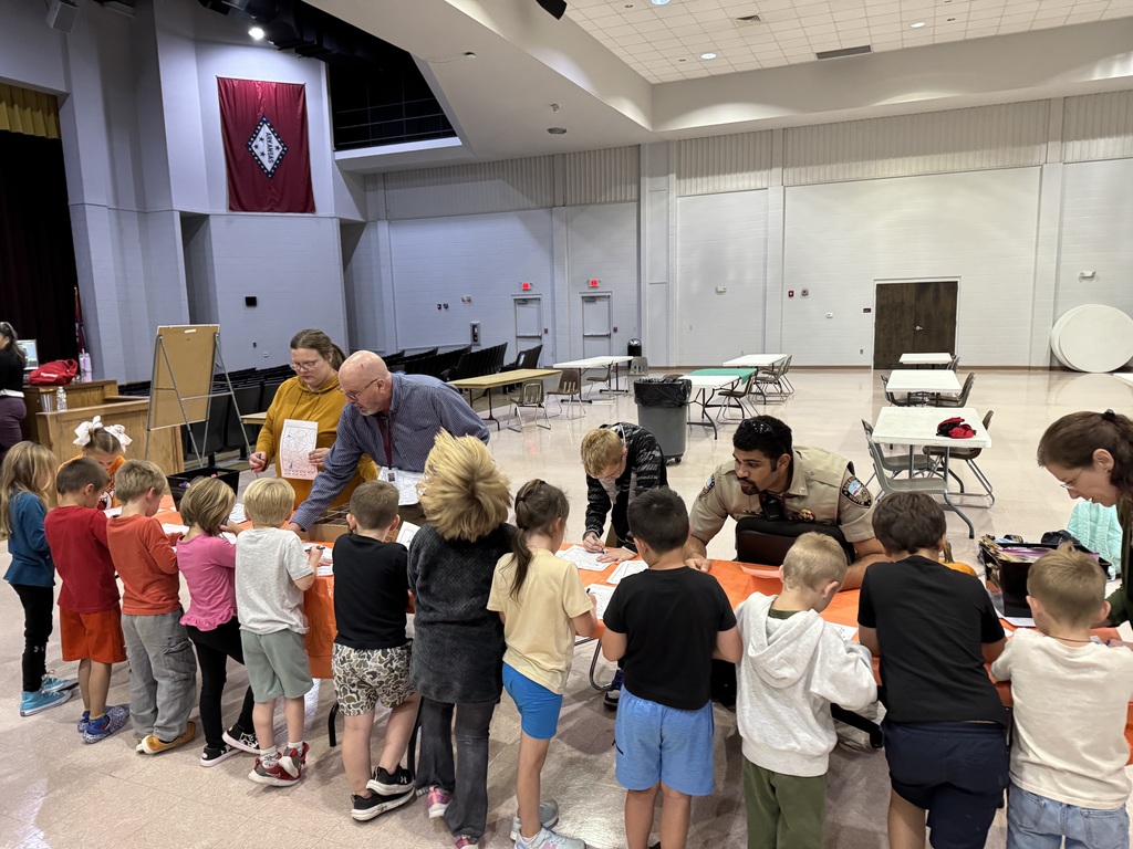 🎃 It’s the Great Pumpkin, Charlie Brown! 🍂✨  Our Bear Necessities students had an incredible theme day inspired by The Great Pumpkin, Charlie Brown! Students participated in hands-on learning across all content areas — literacy, science, math, and art! 📚🔬➕🎨  They carved pumpkins, created festive art, explored pumpkin math challenges, dissected pumpkins to study their parts, and even planted their own pumpkin seeds to grow pumpkins of their own! 🌱🎃  A special thank you to Peebles’ Farm Pumpkin Patch & Corn Maze in Augusta, Arkansas for their generous pumpkin donation that made this engaging learning day possible! 💛  #BearNecessities #WCCBears #TheGreatPumpkinCharlieBrown #HandsOnLearning #STEMinAction #ThankYouPeeblesFarm #FallFun #EngagedLearners