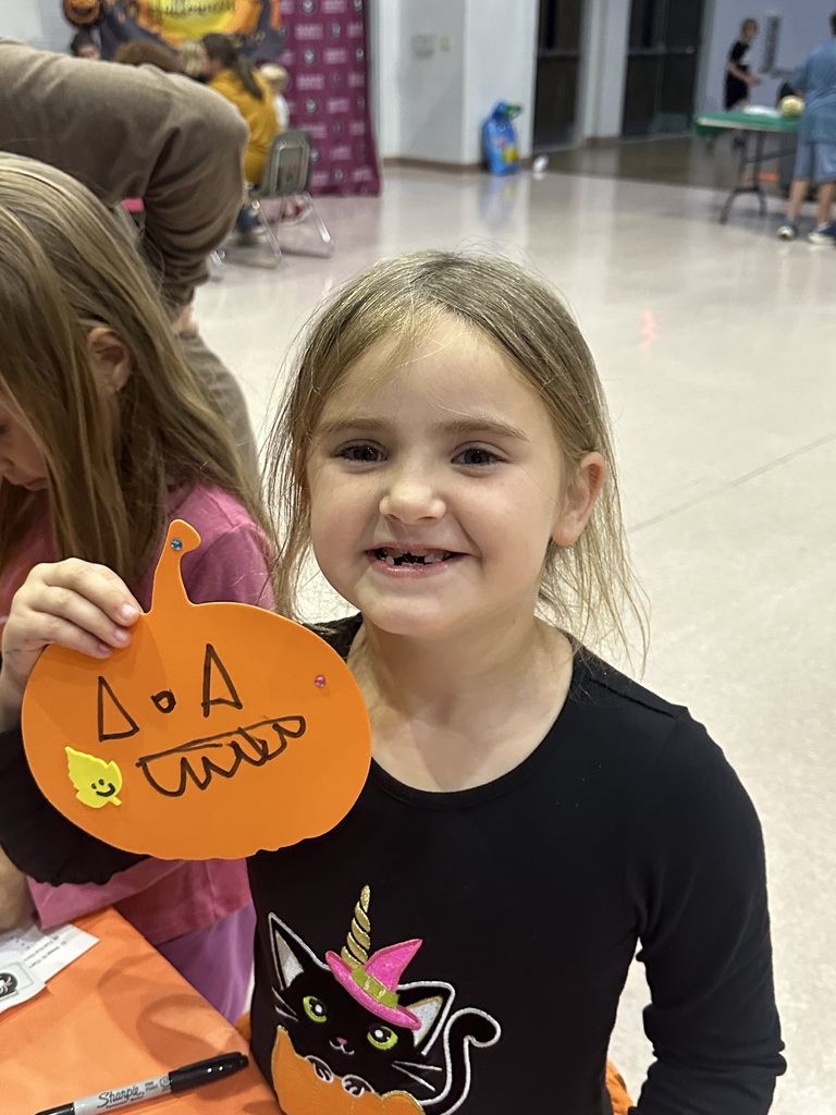 🎃 It’s the Great Pumpkin, Charlie Brown! 🍂✨  Our Bear Necessities students had an incredible theme day inspired by The Great Pumpkin, Charlie Brown! Students participated in hands-on learning across all content areas — literacy, science, math, and art! 📚🔬➕🎨  They carved pumpkins, created festive art, explored pumpkin math challenges, dissected pumpkins to study their parts, and even planted their own pumpkin seeds to grow pumpkins of their own! 🌱🎃  A special thank you to Peebles’ Farm Pumpkin Patch & Corn Maze in Augusta, Arkansas for their generous pumpkin donation that made this engaging learning day possible! 💛  #BearNecessities #WCCBears #TheGreatPumpkinCharlieBrown #HandsOnLearning #STEMinAction #ThankYouPeeblesFarm #FallFun #EngagedLearners