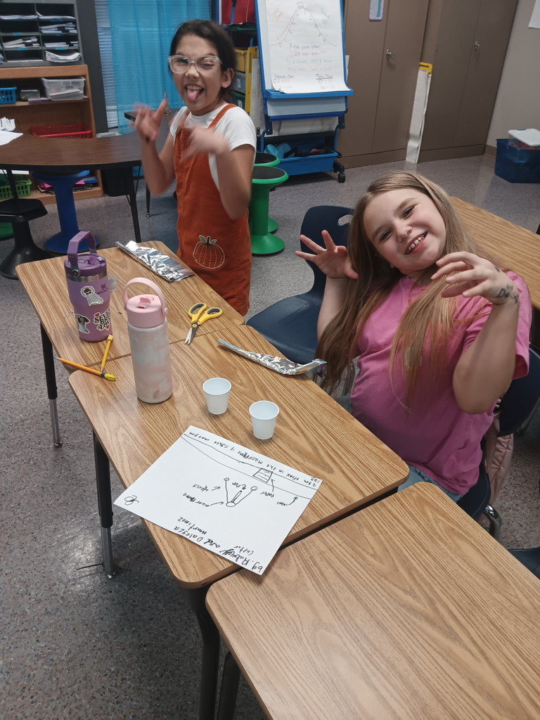 Bear Necessities After-School Program These 4th graders had a blast planning their own inventions and bringing them to life with all kinds of materials. Their creativity blew us away! Future engineers 🐻⚙️🚀