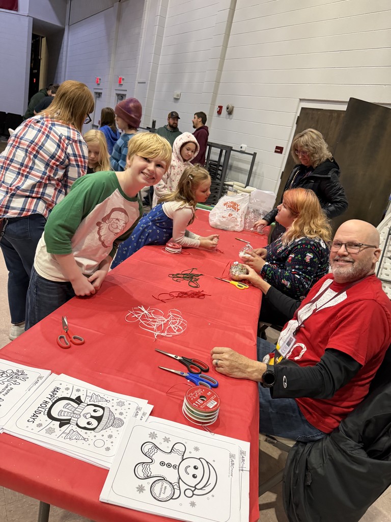 🎄❤️ Bear Necessities After-School Program | Parental Involvement Night ❤️🎄 We loved welcoming our Bear families for a special Parental Involvement Night filled with Christmas cheer, creativity, and connection! Families enjoyed creating Christmas ornaments together, listening to music, and sharing the love of reading and learning through engaging activities with parents and children learning side-by-side. Watching our students develop a love for learning while spending meaningful time with their families is what Bear Necessities is all about. Thank you to our amazing parents and students for making this night so special. 🐻🎄 #BearNecessities #FamilyEngagement #LoveOfLearning #ReadingTogether #LearningTogether #MakingMemories