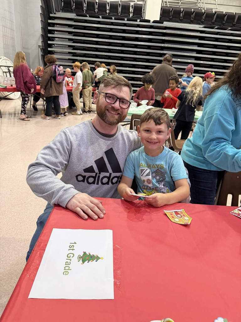 🎄❤️ Bear Necessities After-School Program | Parental Involvement Night ❤️🎄 We loved welcoming our Bear families for a special Parental Involvement Night filled with Christmas cheer, creativity, and connection! Families enjoyed creating Christmas ornaments together, listening to music, and sharing the love of reading and learning through engaging activities with parents and children learning side-by-side. Watching our students develop a love for learning while spending meaningful time with their families is what Bear Necessities is all about. Thank you to our amazing parents and students for making this night so special. 🐻🎄 #BearNecessities #FamilyEngagement #LoveOfLearning #ReadingTogether #LearningTogether #MakingMemories