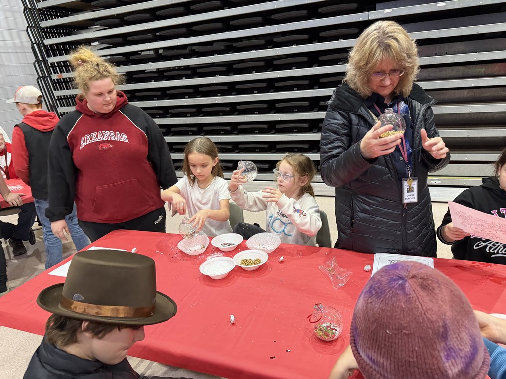 🎄❤️ Bear Necessities After-School Program | Parental Involvement Night ❤️🎄 We loved welcoming our Bear families for a special Parental Involvement Night filled with Christmas cheer, creativity, and connection! Families enjoyed creating Christmas ornaments together, listening to music, and sharing the love of reading and learning through engaging activities with parents and children learning side-by-side. Watching our students develop a love for learning while spending meaningful time with their families is what Bear Necessities is all about. Thank you to our amazing parents and students for making this night so special. 🐻🎄 #BearNecessities #FamilyEngagement #LoveOfLearning #ReadingTogether #LearningTogether #MakingMemories