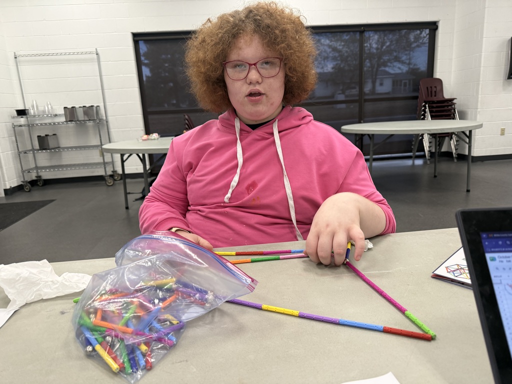 🐻 Bear Necessities: Interactive Learning for All!  Hands on, minds engaged! Through tactile manipulation and shape identification, students explore shapes by touching, moving, and comparing objects while strengthening fine motor skills, spatial awareness, and early math concepts. Learning through play creates meaningful opportunities for every learner! 🔷🔴🟨  #BearNecessities #HandsOnLearning #LearningForAll