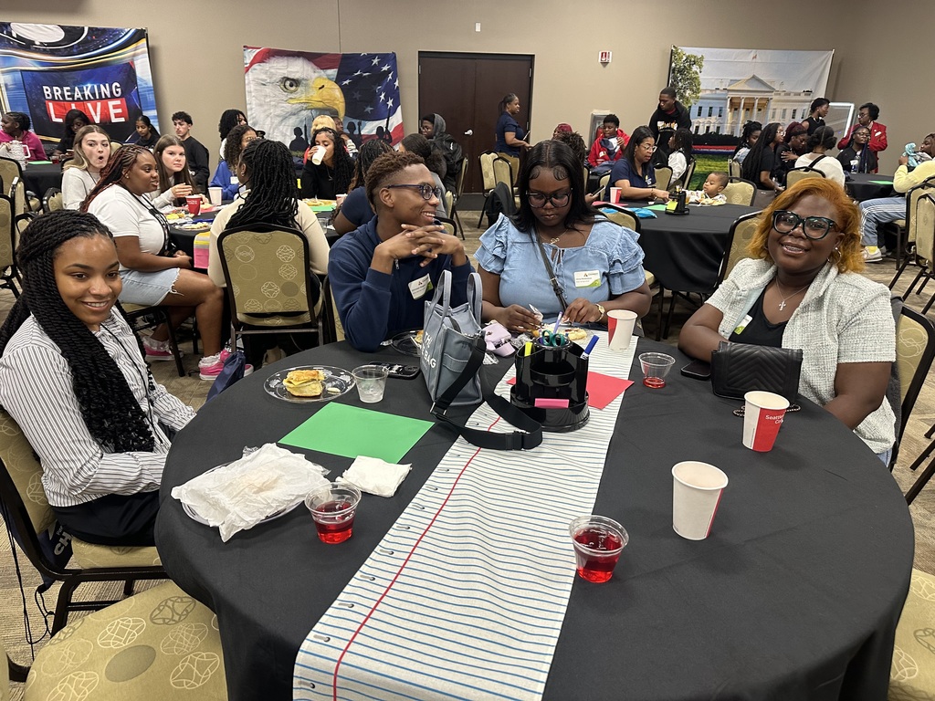 WHHS students participated in the Pine Bluff Regional Chamber of Commerce Junior Leadership Conference