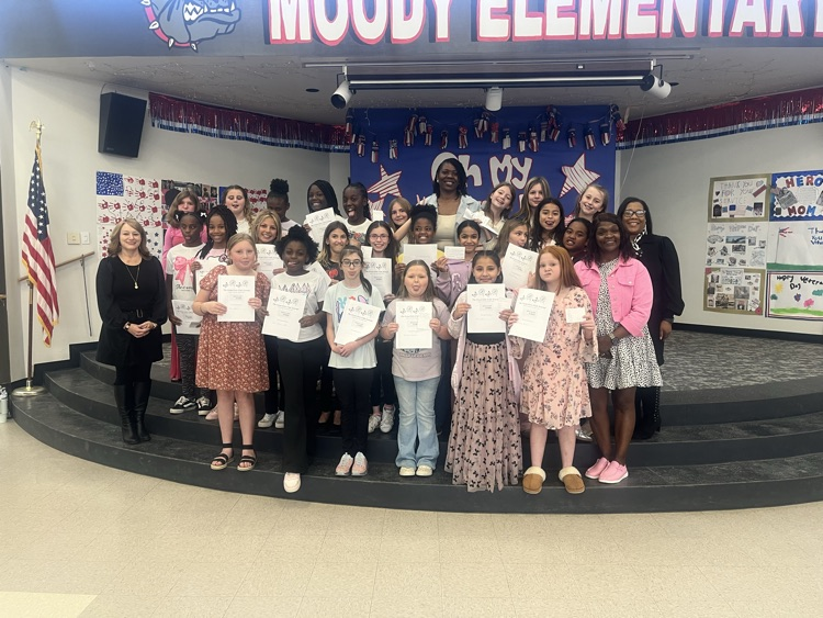 Our Great Girl Club Speaker was Felicia Cooper, MSW UAPB Interim Chair Department of Social Work and Holistic Lifestyle Coach spoke to our girls about positive self image. She gifted our girls with a personal Great Girl Journal she created for them. 