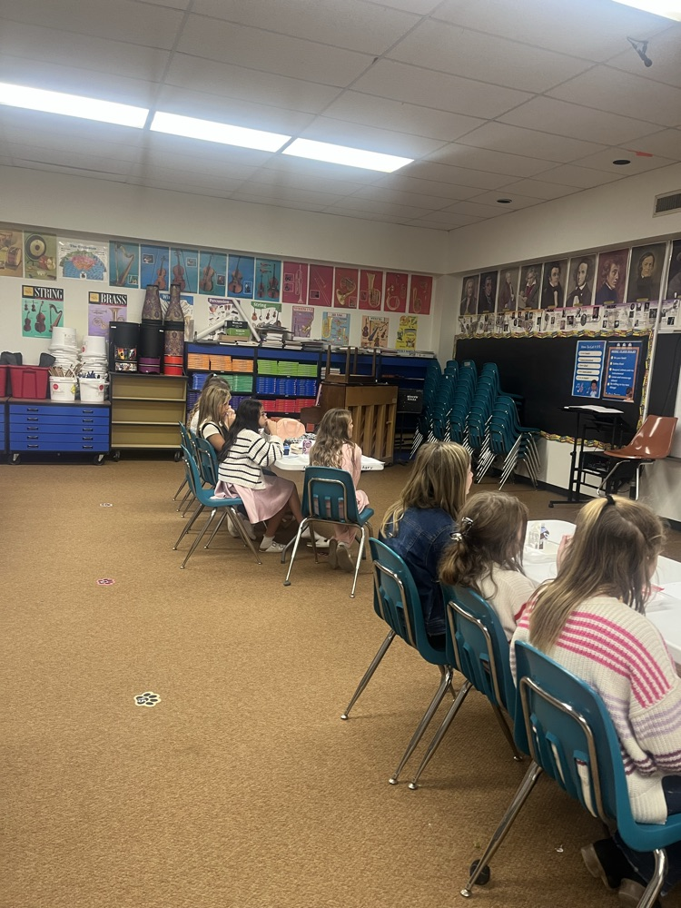 Our Great Girl Club Speaker was Felicia Cooper, MSW UAPB Interim Chair Department of Social Work and Holistic Lifestyle Coach spoke to our girls about positive self image. She gifted our girls with a personal Great Girl Journal she created for them. 