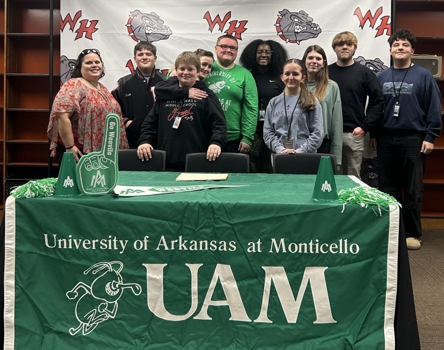 Henry Chase has signed a letter of intent to participate in the band at UAM.