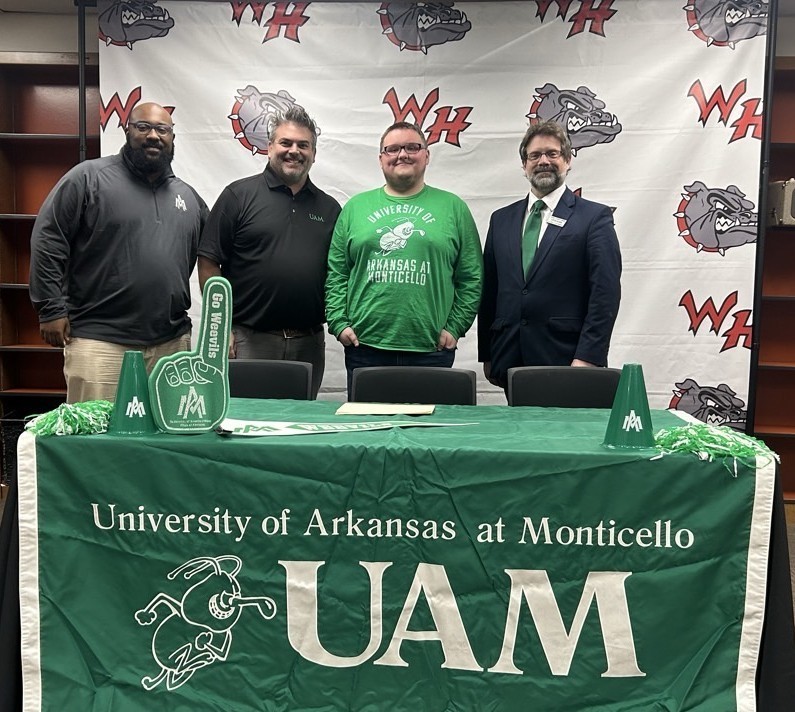 Henry Chase has signed a letter of intent to participate in the band at UAM.