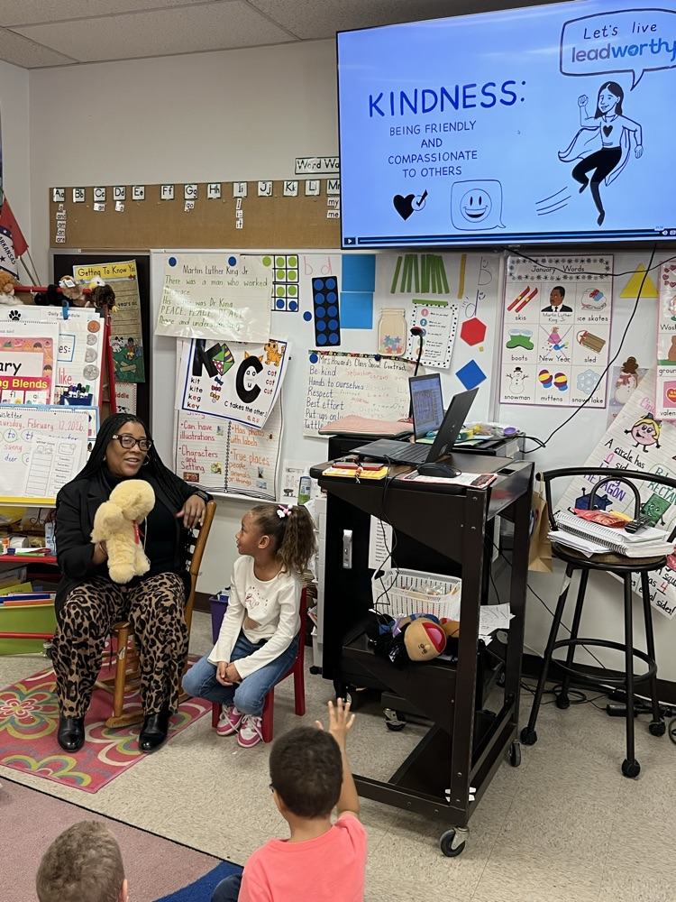 Mrs. Howard’s class enjoyed our guidance lesson on kindness from Mrs. Dulaney.  We all shared ways to show kindness!