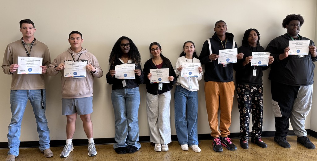 Mrs. Austin’s management class completed the Southwest Airlines Professional Communication Certification!