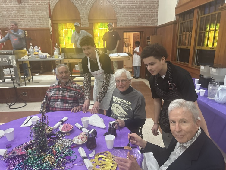 WHHS athletes volunteered at the Trinity Pancake Dinner.