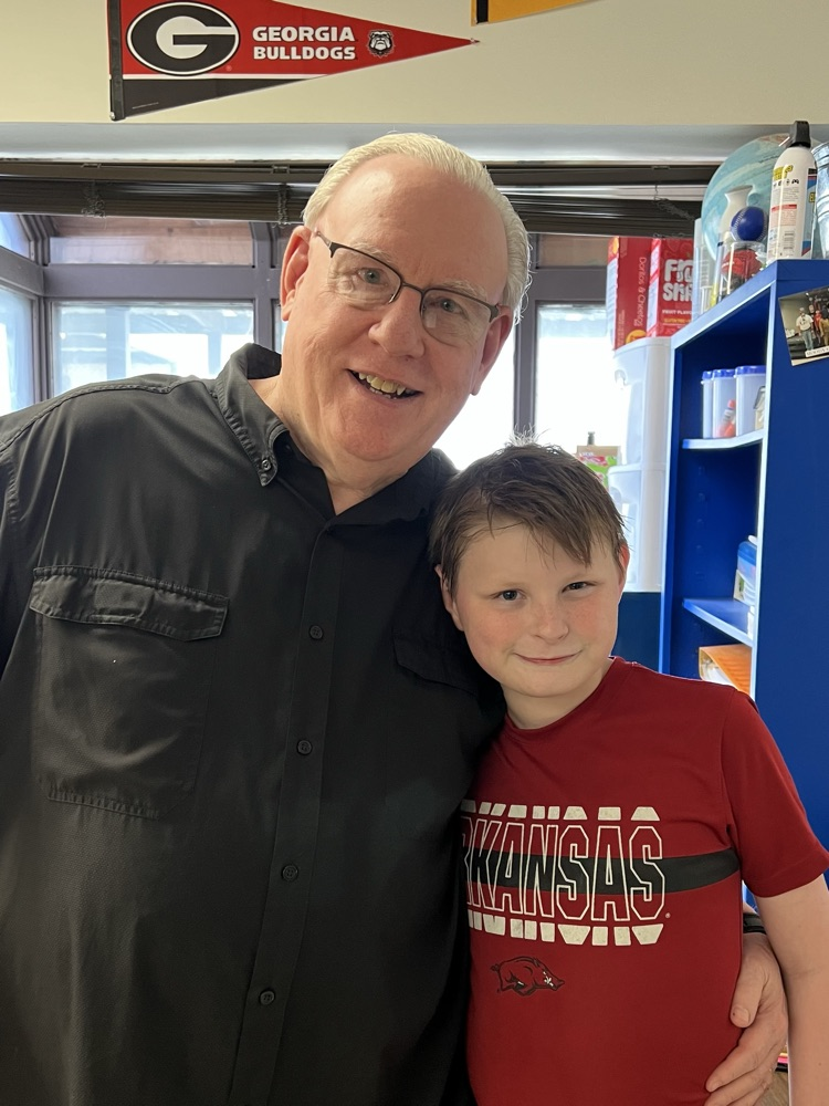 The Great Guys Club welcomed local physician, Dr. Paul Davis, to our meeting today. Dr. Davis is the grandfather of our student Emmett Wilson. He shared with our young men about the importance of education in meeting their future goals.