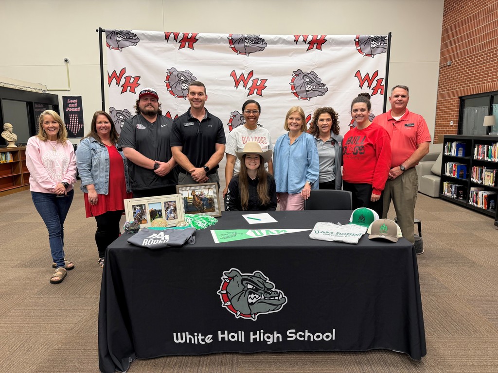 Landrie Kizer recently signed her letter of intent to join the UAM Rodeo Team.