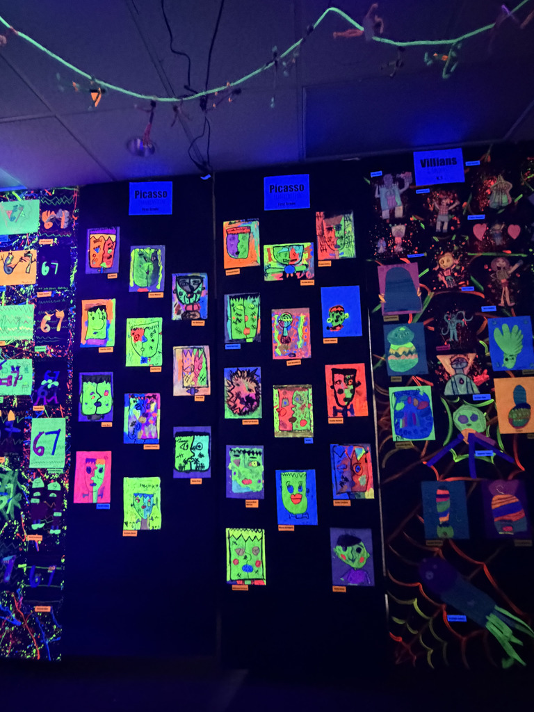 Black light art room