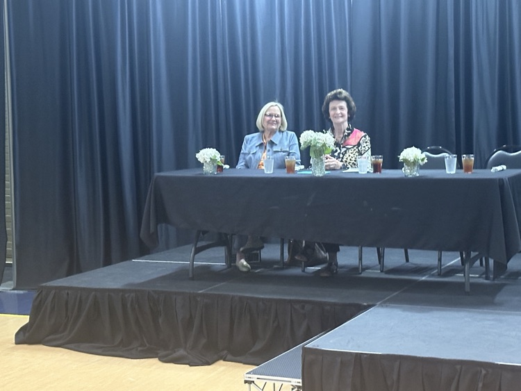 The Academic Scholarship Banquet was held May 7 at the White Hall Community Center
