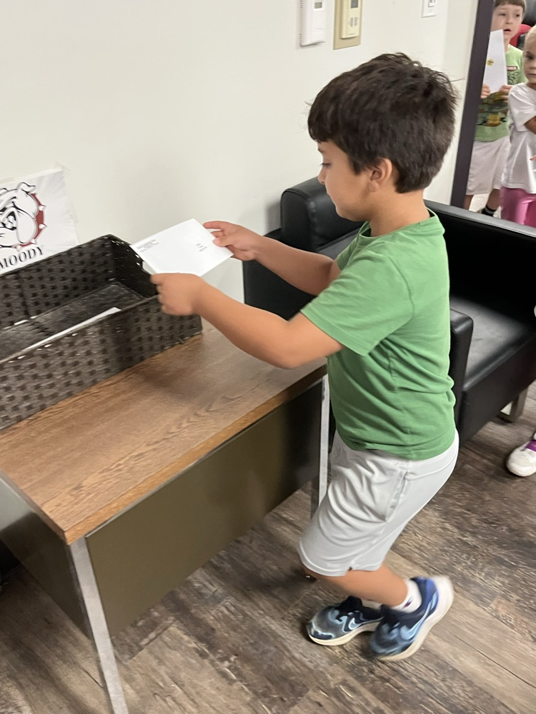 Mrs. Howard’s class has learned their home address! We dropped a letter in the office to be mailed to our home.  We have learned many facts about the post office this week.  
